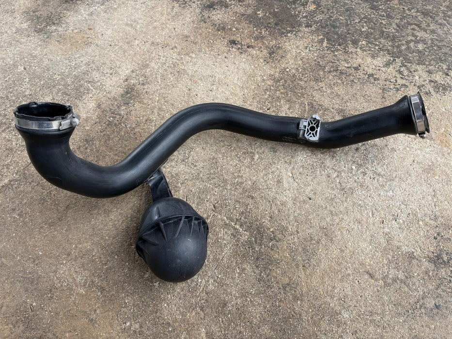 2017-2019 Audi A4 Quattro Left Intercooler Pressure Pipe Hose OEM 8W0145673L