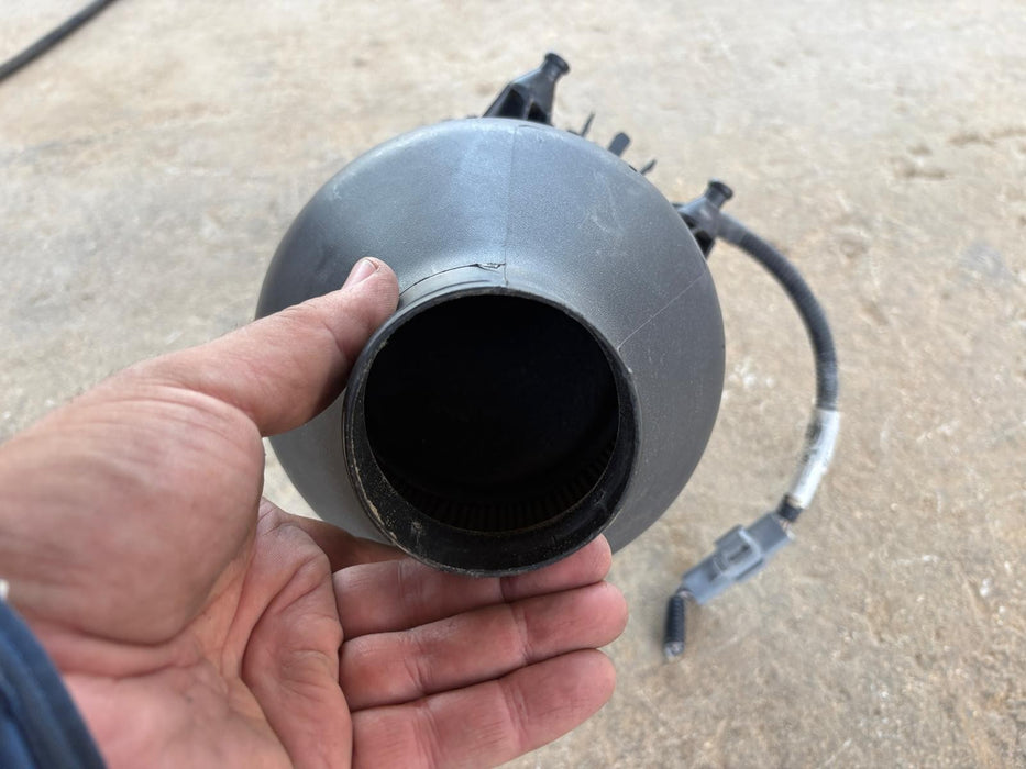 2005 - 2008 FORD F -150 4.2L AIR CLEANER ASSEMBLY OEM