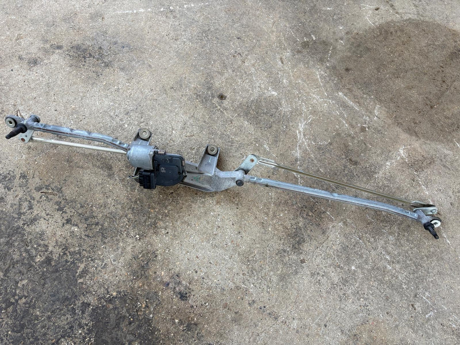 2018-2022 Ford Ecosport Front Windshield Wiper Transmission Linkage w/ Motor OEM