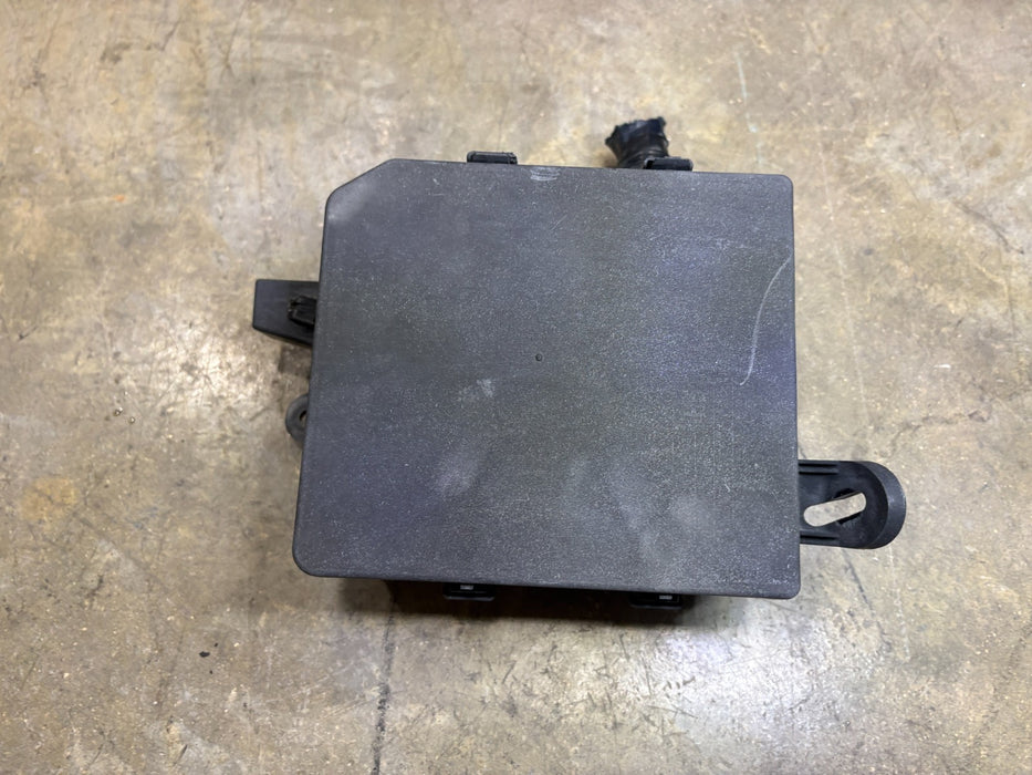 2013 - 2019 Nissan Sentra Fuse Box Engine Fuse Box OEM