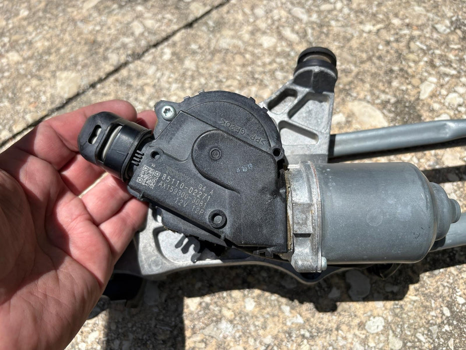2009 - 2013 Toyota Corolla Windshield Wiper Motor OEM
