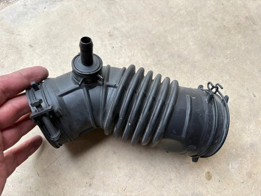 OEM, 2011-2014 Elantra & 2014-2018 Kia Forte Air Intake Duct Tube #28140-3X300