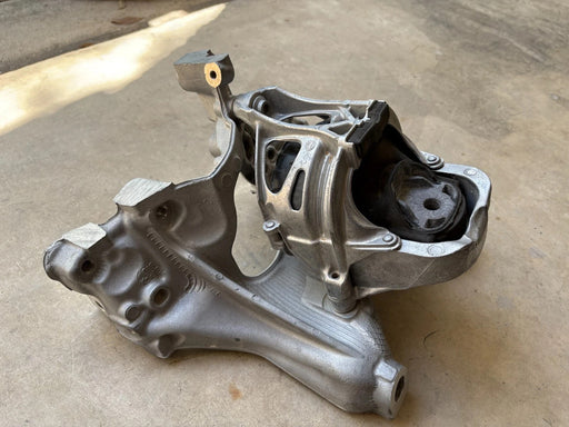 2018-2024 Audi A5 F5 Engine Right Mount REINFORCEMENT SUBFRAME RAIL BRACKET OEM