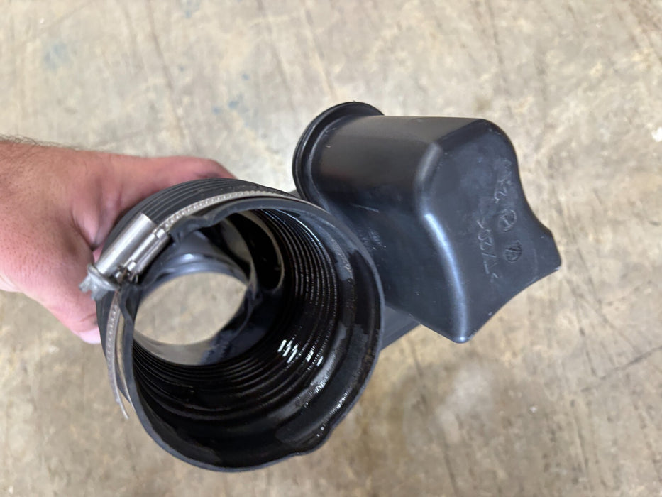 2006-2013 BMW 128i 328i 330xi E90 E92 E93 Engine Air Intake Hose Duct Pipe OEM