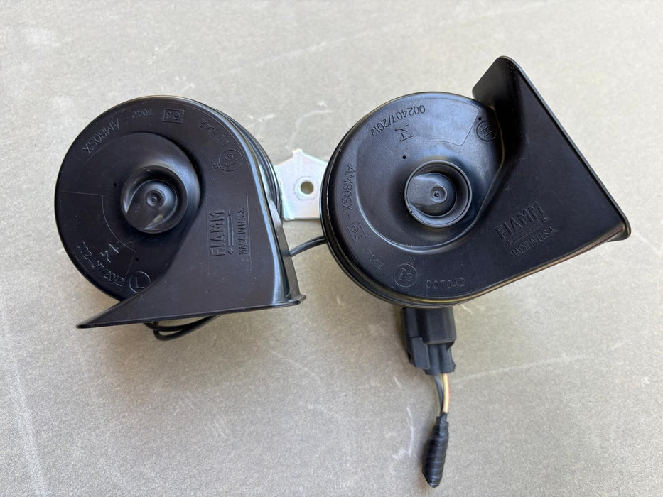 2020 - 2024 FORD EXPLORER HIGH & LOW DUAL TONE NOTE HORN SIGNAL OEM