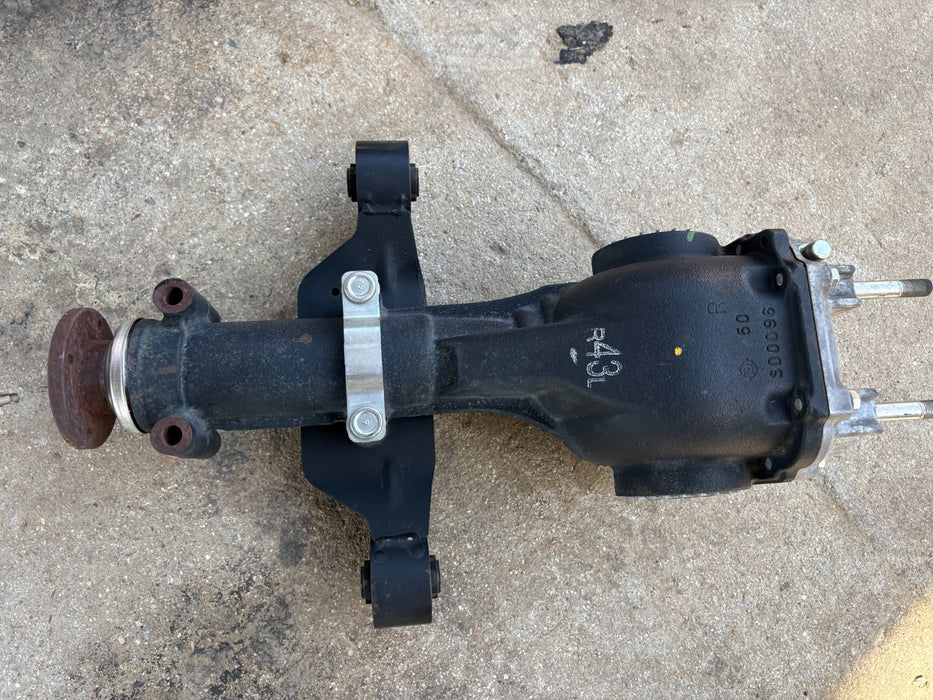 2018 - 2022 Subaru Legacy Sedan 2.5L Rear Carrier Assembly AWD OEM 3.90 Ratio