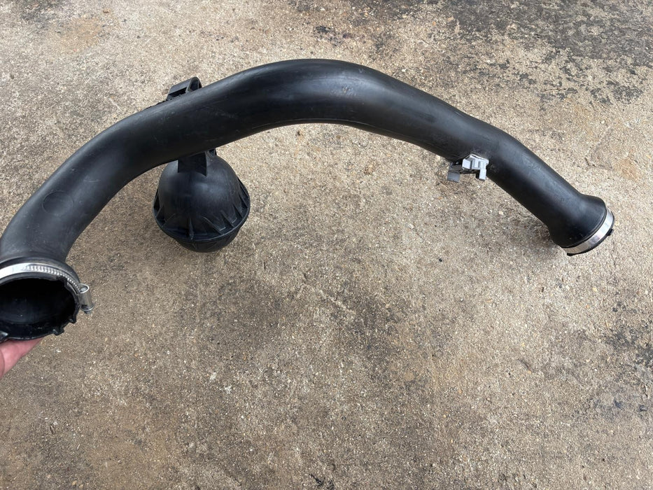 2017-2019 Audi A4 Quattro Left Intercooler Pressure Pipe Hose OEM 8W0145673L