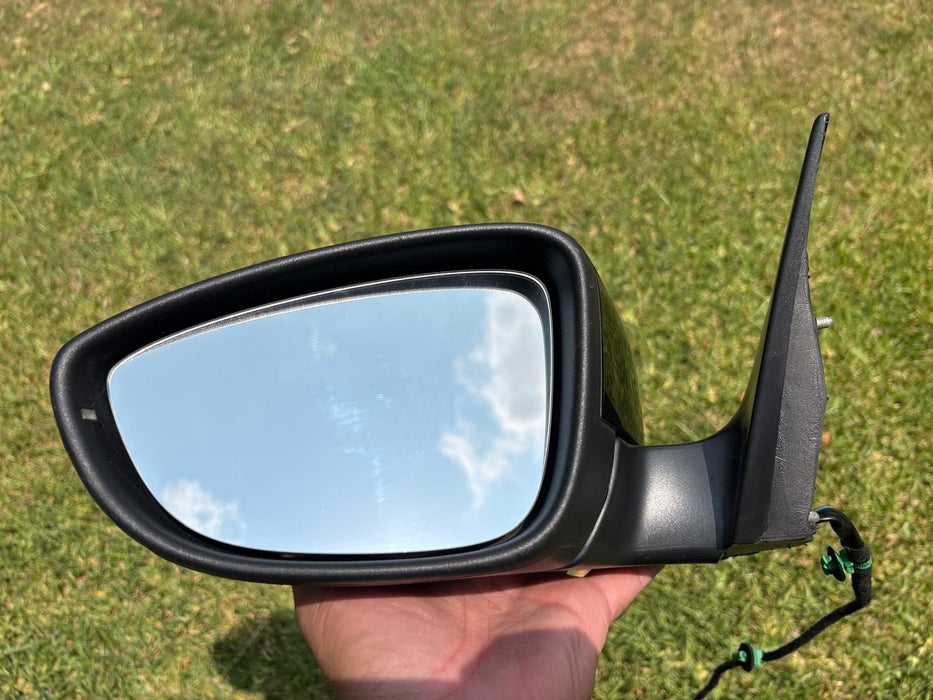 2009 - 2017 Volkswagen CC Driver Left LH Door Mirror With Turn Signal Light OEM