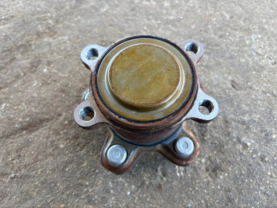 2021 - 2026 NISSAN ROGUE 1.5L REAR LEFT DRIVER SIDE WHEEL HUB BEARING OEM