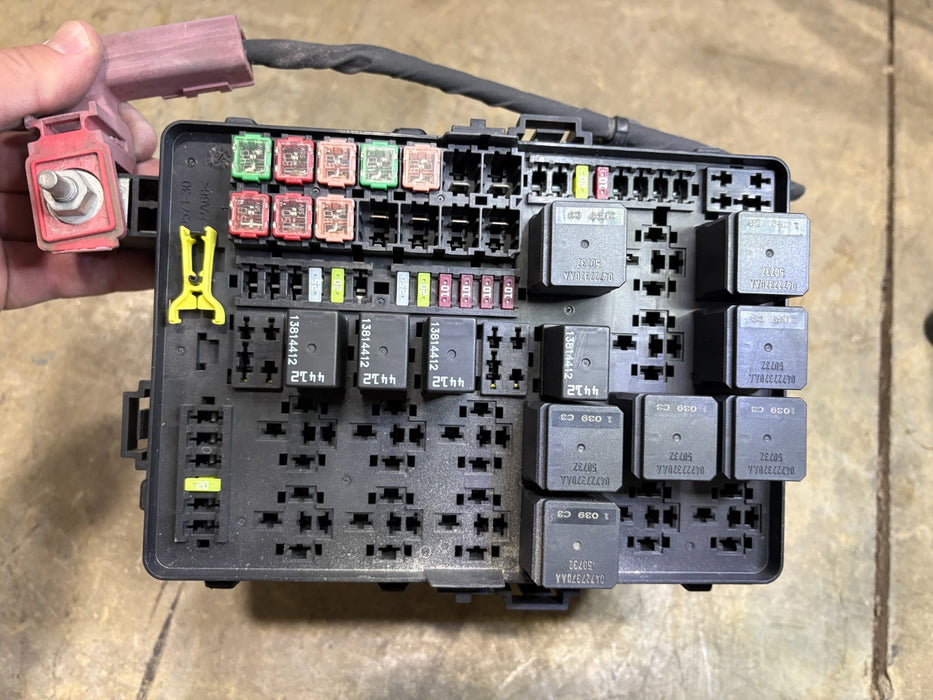 2019-2023 Dodge Charger Fusebox Fuse Box Relay Module P68498626AB OEM