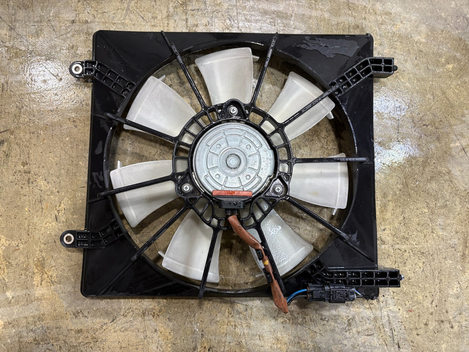 2008-2012 Honda Accord 2.4L Right Passenger Radiator Cooling Fan Assembly OEM
