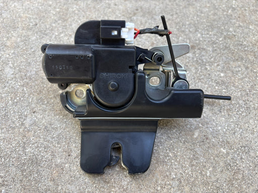 2009 - 2014 Nissan Murano Rear Trunk Lock Latch Actuator OEM