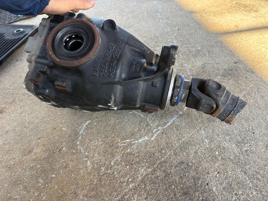 2016 2017 BMW X3 Rear Differential Carrier OEM