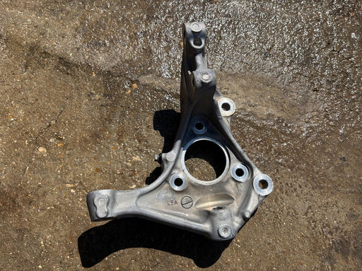 2018-2023 Chevrolet Traverse 3.6L Front Left Driver Knuckle OEM