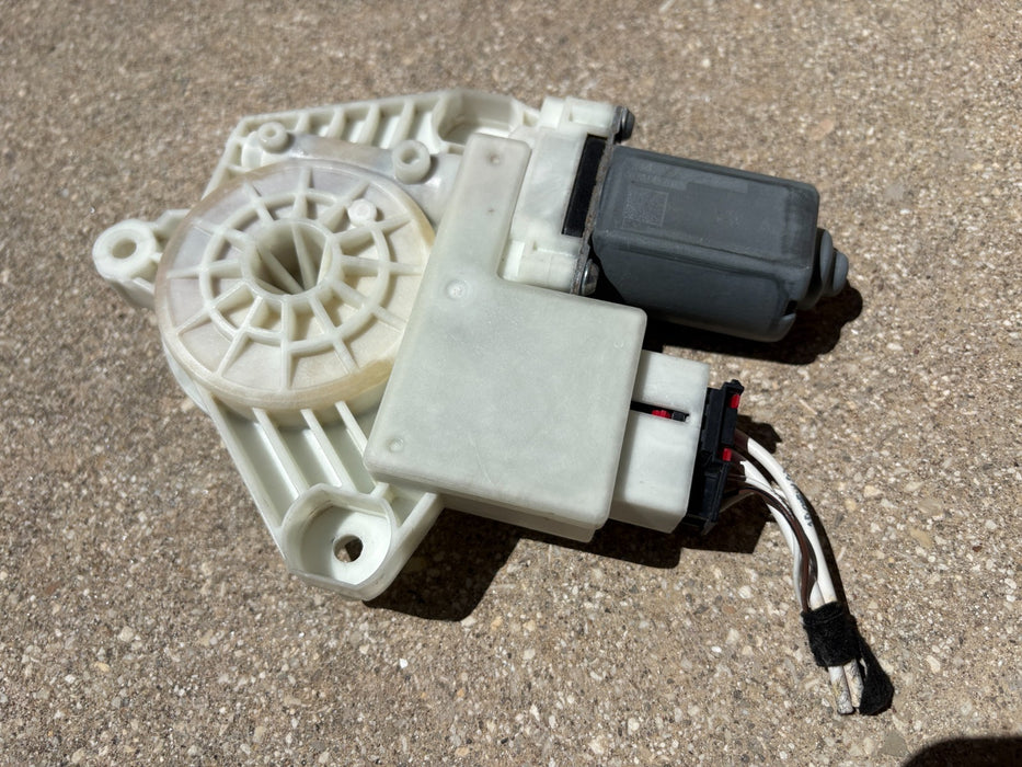 2019-2024 VOLKSWAGEN JETTA REAR LEFT DOOR WINDOW REGULATOR MOTOR DRIVE POWER OEM