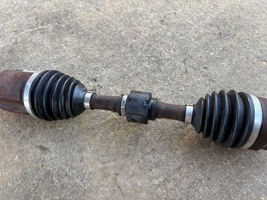 2007-2017 Jeep Patriot 2.0L Axle Shaft Front Driver FWD OEM P05085220AE