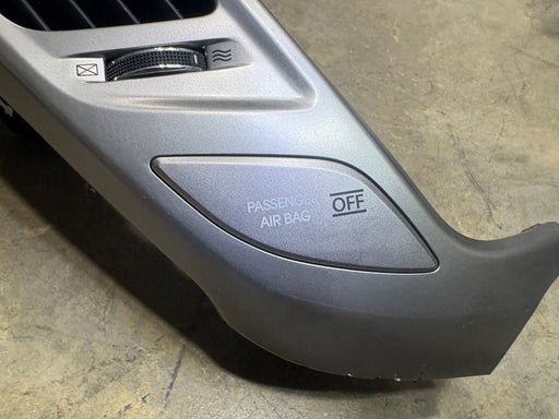2012-2017 HYUNDAI VELOSTER DASH AC AIR VENT LEFT CENTER OEM