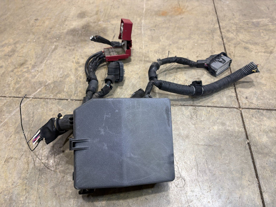 2014-2020 Mitsubishi Outlander Fuse Box Engine, OEM