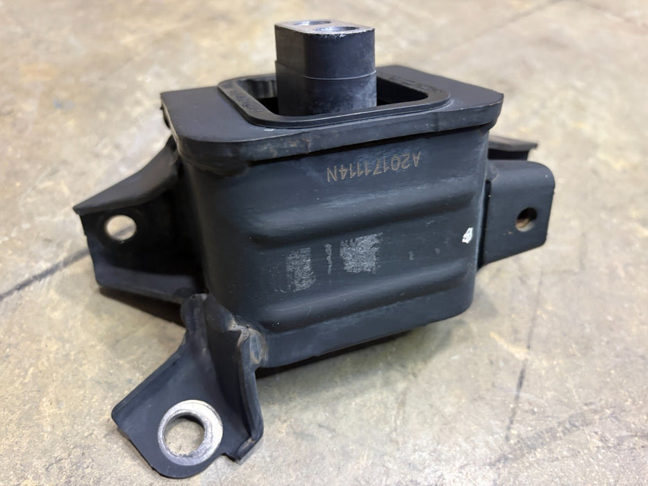 2017-2018 Kia Forte Left Auto Transmission Mount 21830A7300 OEM
