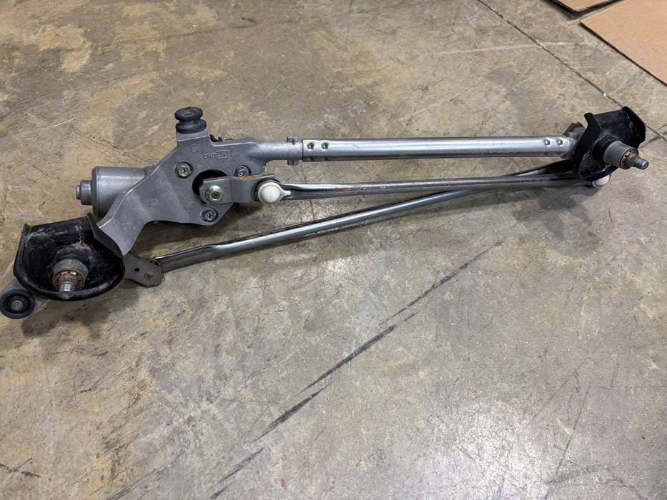 2019-2024 SUBARU ASCENT WINDSHIELD WIPER MOTOR 86511XC00A OEM