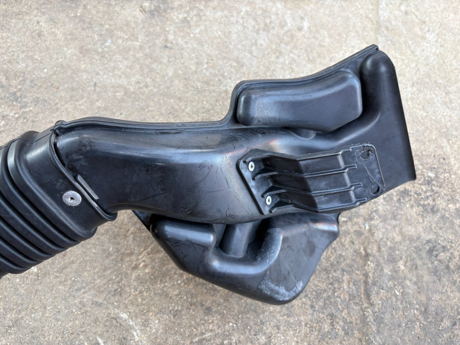2011-2017 Outlander Sport Air Intake Pipe w/Resonator OEM 1505A479