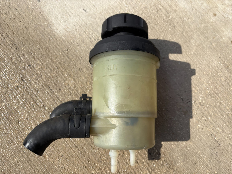 2011-2013 Kia Sorento Power Steering Pump Reservoir Bottle 2.4L, Genuine OEM