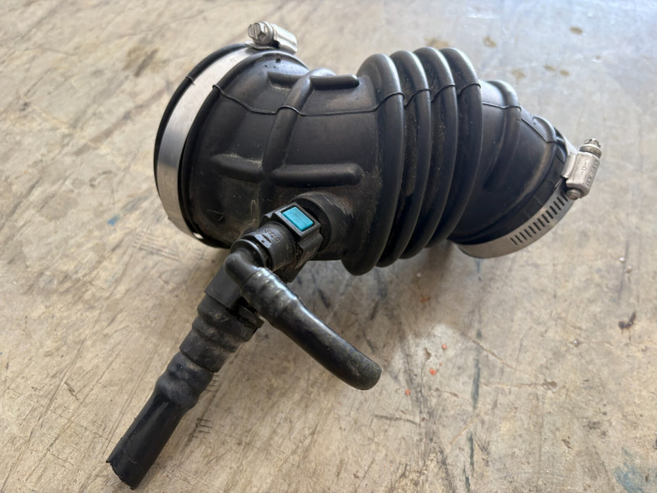 Original, Ford Focus 2012-2018 2.0L Air Intake Hose Tube