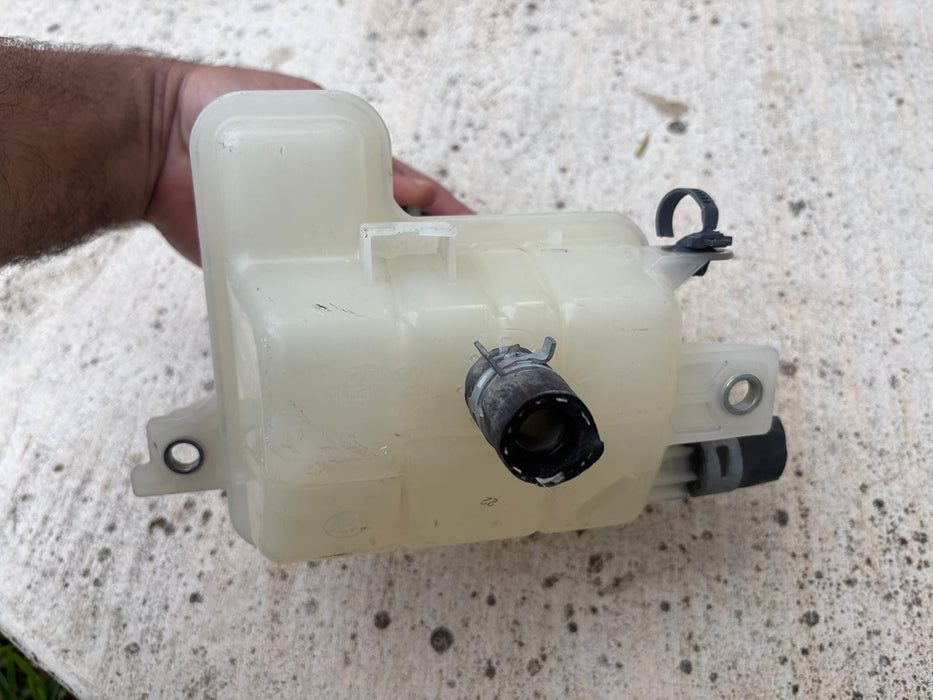 2015 - 2017 LEXUS NX200T 2.0L RADIATOR OVERFLOW BOTTLE TANK OEM