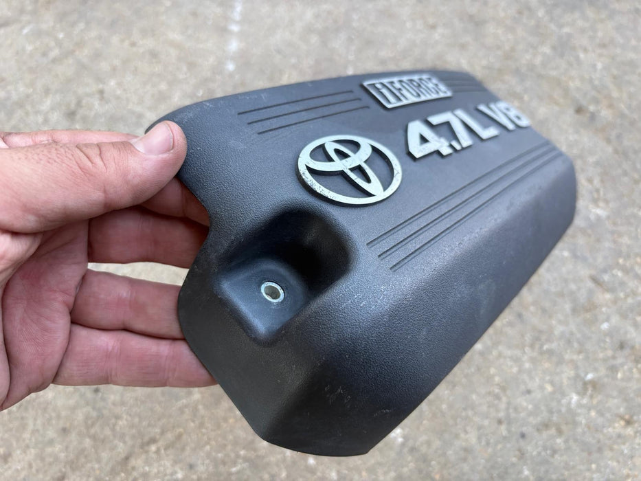 2007 - 2010 TOYOTA TUNDRA 4.7L ENGINE COVER 22266-50070 OEM