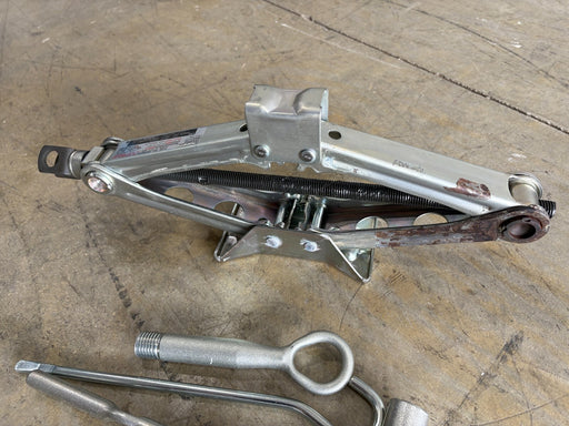 2016-2022 Honda HRV, HR-V Spare Tire Jack 2860 Lb. OEM (some details, see pics)