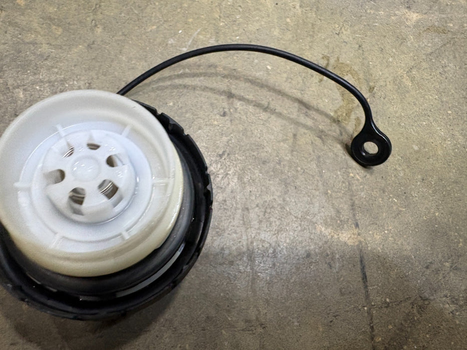 2015 - 2019 SUBARU OUTBACK LEGACY FUEL GAS TANK FILLER CAP OEM
