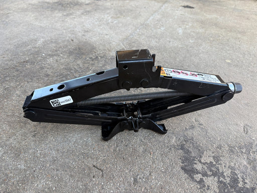 2020 - 2025 BUICK ENCORE EMERGENCY JACK OEM 42608319