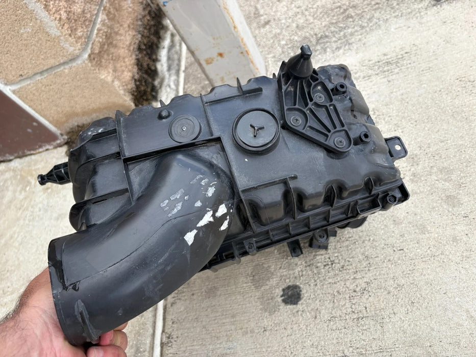 2013-2018 Ranger Rover 5.0L L405 Left Driver Air Filter Box Engine Intake, OEM