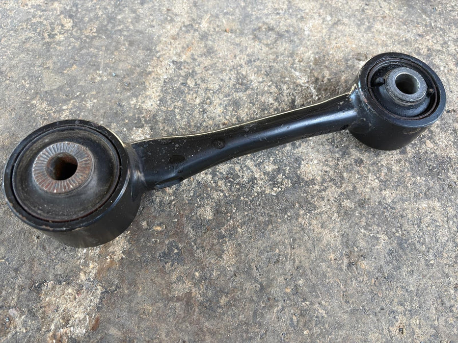 2015 - 2019 Toyota Highlander 3.5L Rear Right Lateral Arm OEM