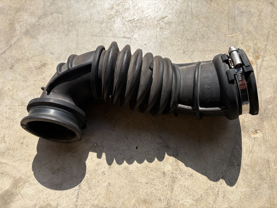 2015 -2022 CHEVROLET CHEVY TRAX 1.4L ENGINE MOTOR AIR INTAKE DUCT HOSE TUBE OEM