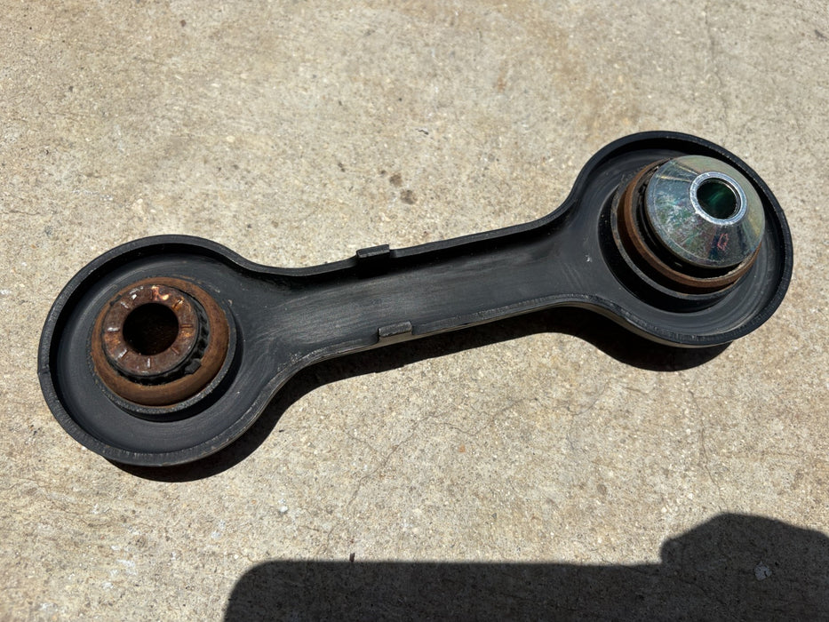 Genuine, 2015-2024 Ford Mjustang REAR RIGHT PASSENGER SIDE CONTROL ARM LINK ROD
