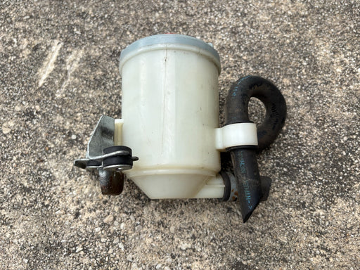2007 2008 2009 2010 2011 Honda CR-V 2.4L Power Steering Reservoir W/ Cap