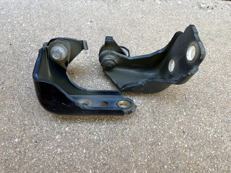2015-2023 Ford Edge Front Right Door Upper & Lower Hinge OEM