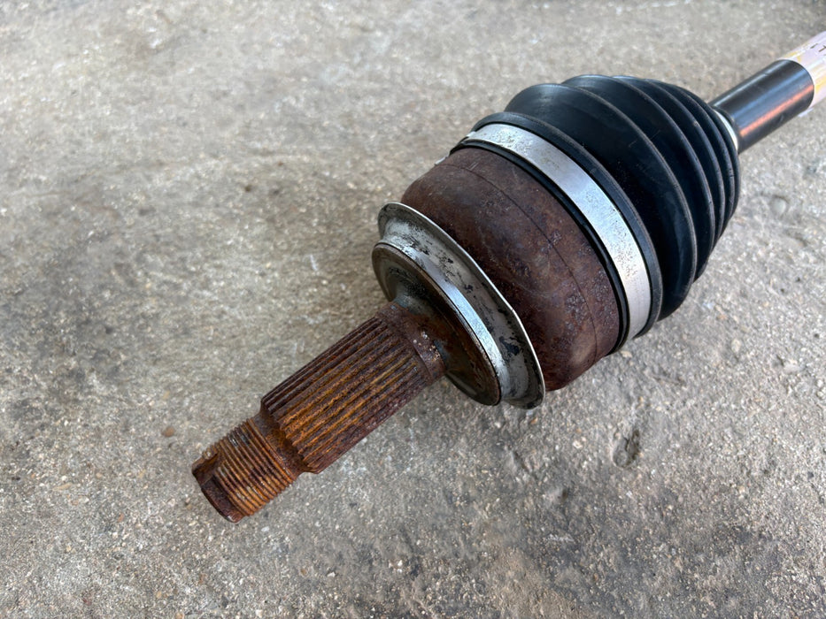 2015-2016 Honda CRV Driver Left Front Axle OEM 44306-T1W-A01