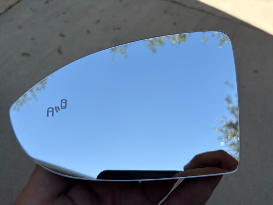 2019-2024 VOLKSWAGEN JETTA LEFT DRIVER VIEW MIRROR GLASS W/ BLIND SPOT OEM