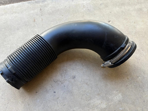 OEM, 2011-2016 Chevy Cruze 1.8L, Air Cleaner Outlet Duct #13254591