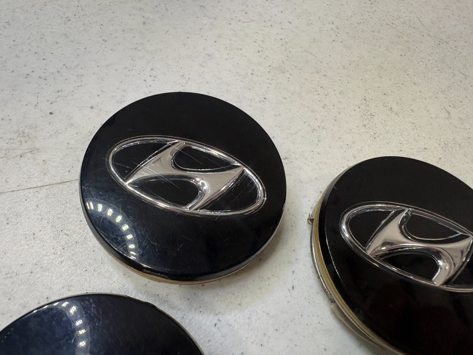 Set of 4, Center Wheel Caps Hubcaps Hyundai Azera, Tucson, Santa Fe #52960-3K210