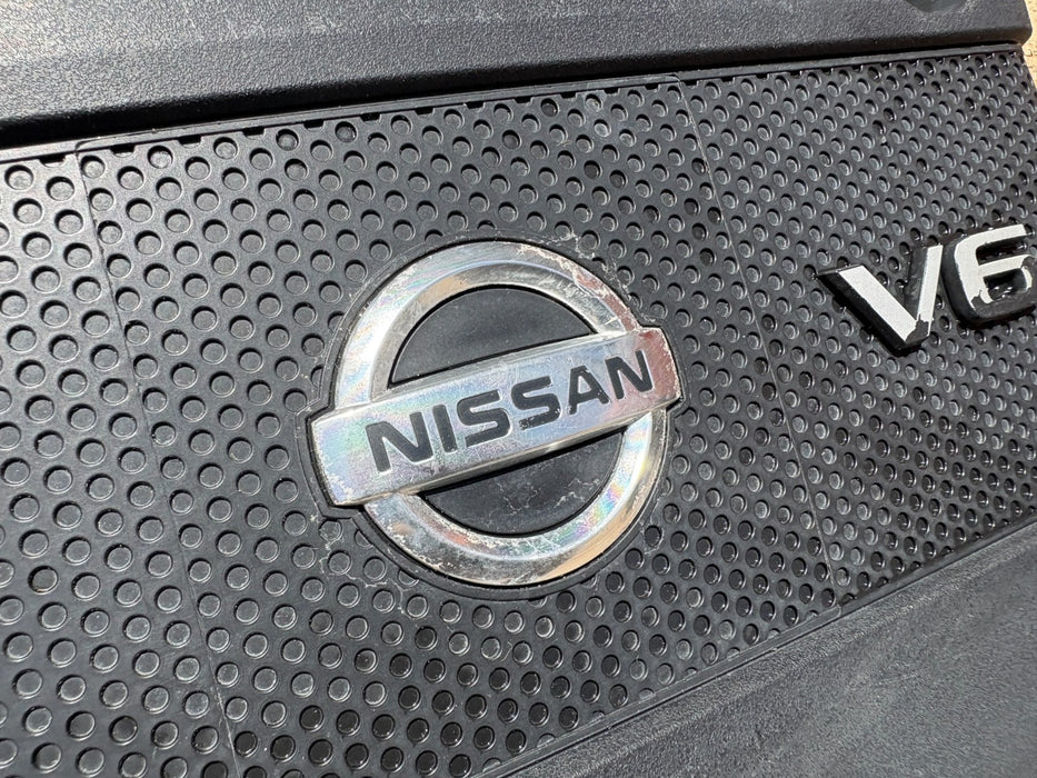 2013 - 2017 Nissan Pathfinder 3.5L Engine Cover OEM 14041-3KA0A