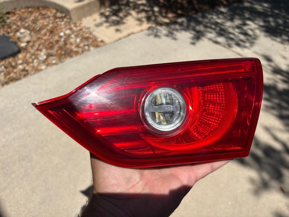 2014 2015 2016 2017 Infiniti Q50 Tail Light Inner Right Passenger OEM