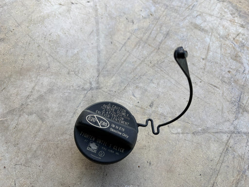 2019 - 2025 TOYOTA COROLLA FUEL GAS TANK FILLER CAP OEM