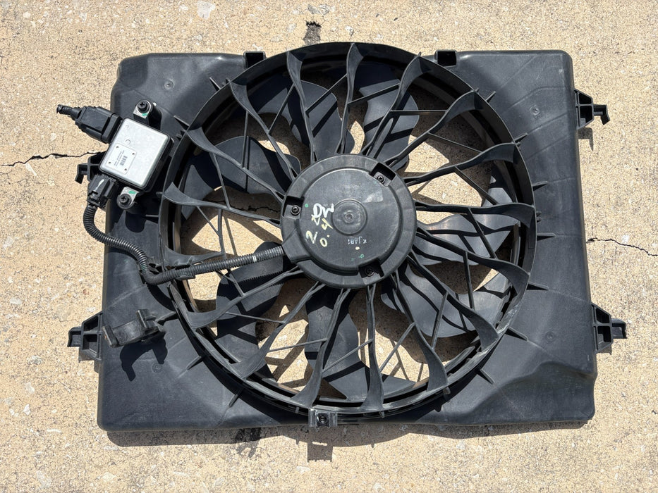 2016-2020 Kia Optima 2.4L Radiator Motor Cooling Fan Assembly OEM