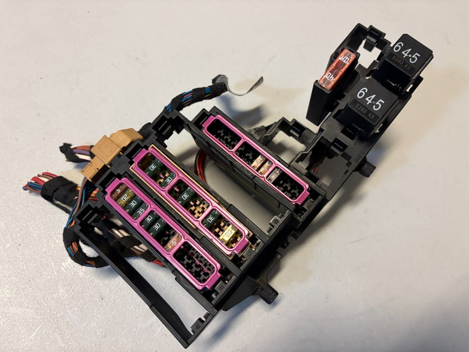 2013 - 2016 AUDI S4 FUSE BOX RELAY PANEL + BRACKET OEM