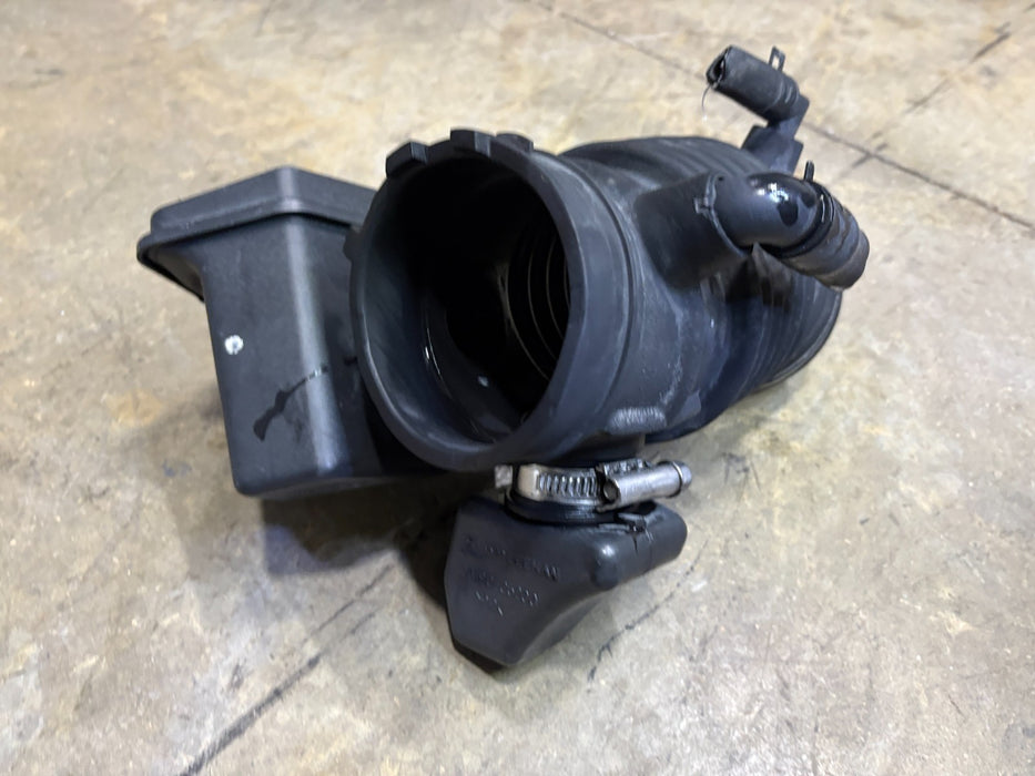 2020-2024 HYUNDAI PALISADE AIR CLEANER FILTER INTAKE INLET DUCT HOSE OEM