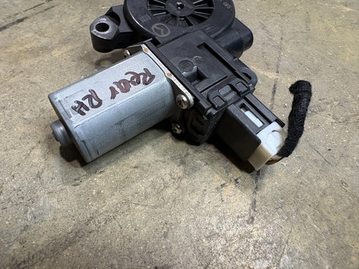 2013-2019 Hyundai Santa Fe Rear Right Door Power Window Motor OEM