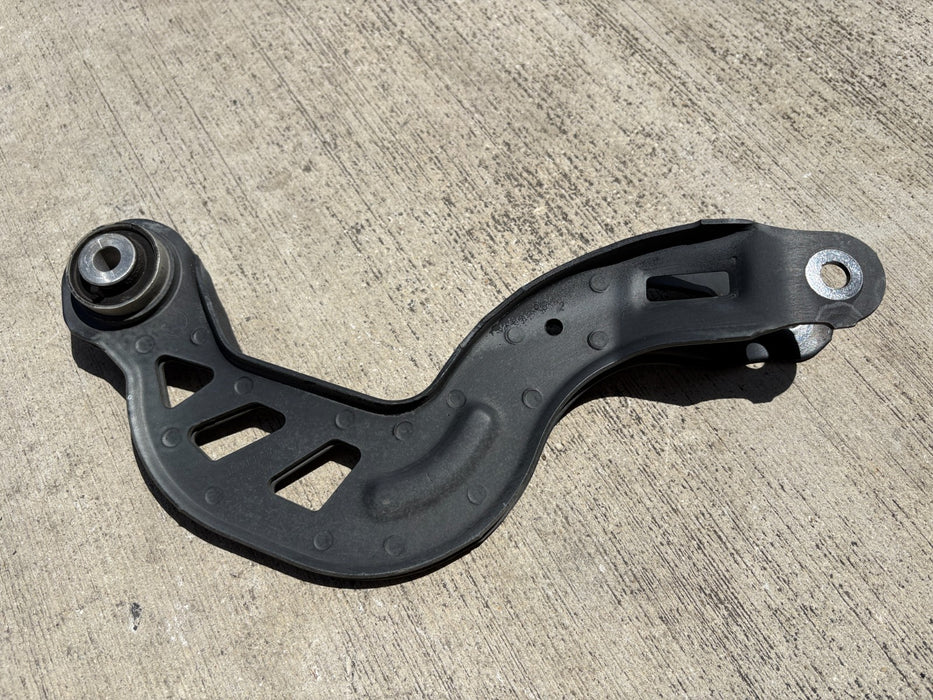 Genuine, 2015-2020 Mercedes-Benz GLA250 2.0L, Rear Right Upper Control Arm, OEM
